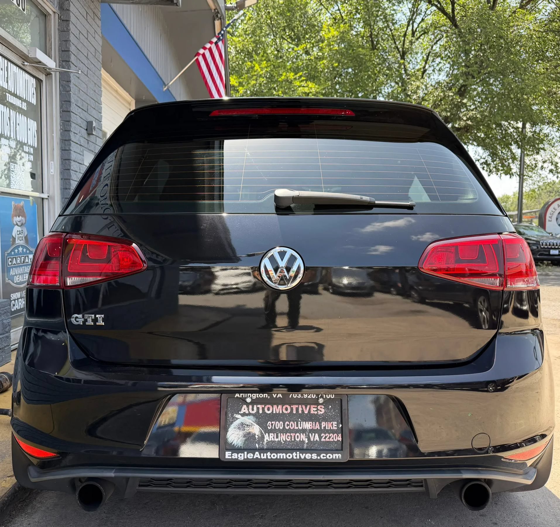 Used 2016 Volkswagen GTI Autobahn w/ Lighting Package (SEL) FWD image 4