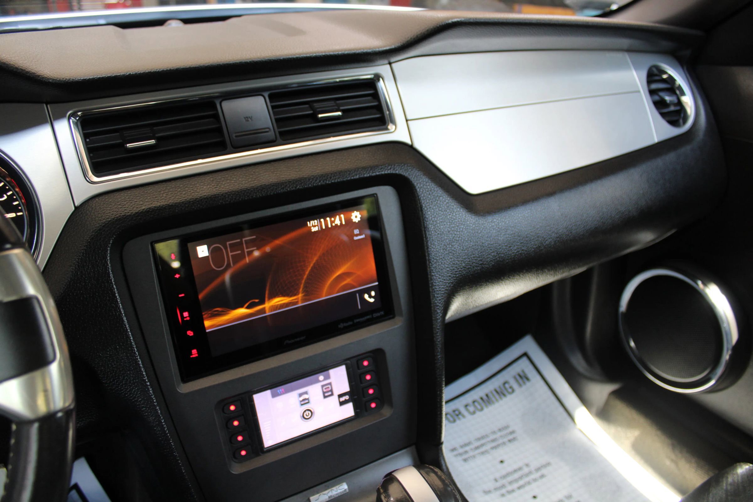 Used 2014 Ford Mustang Premium RWD image 12