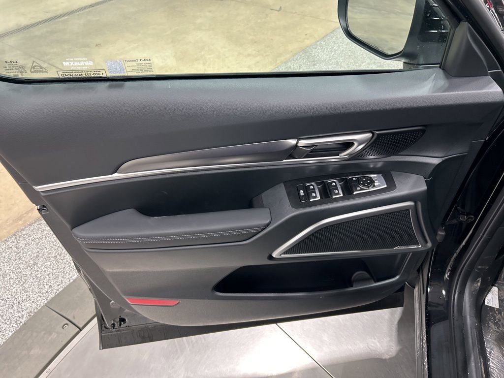 New 2025 Kia Telluride S image 11