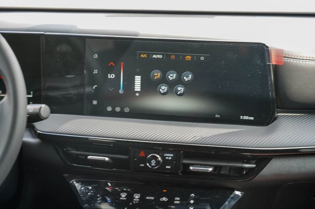 New 2026 Nissan Kicks SR image 15