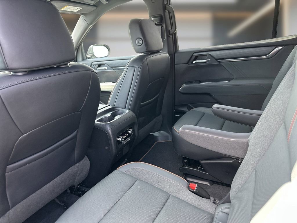 Certified 2024 GMC Acadia AT4 AWD/4WD image 13