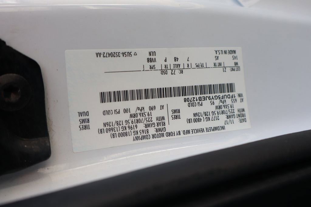 Used 2018 Ford F550 2WD Regular Cab Super Duty image 42