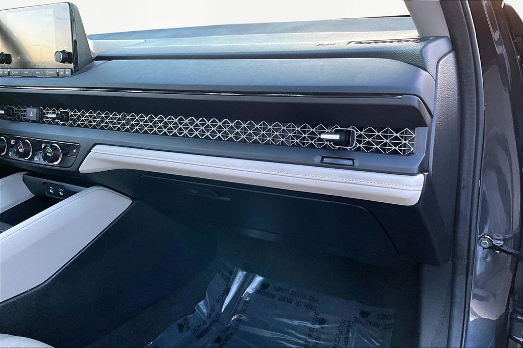 Used 2025 Honda Accord SE image 20