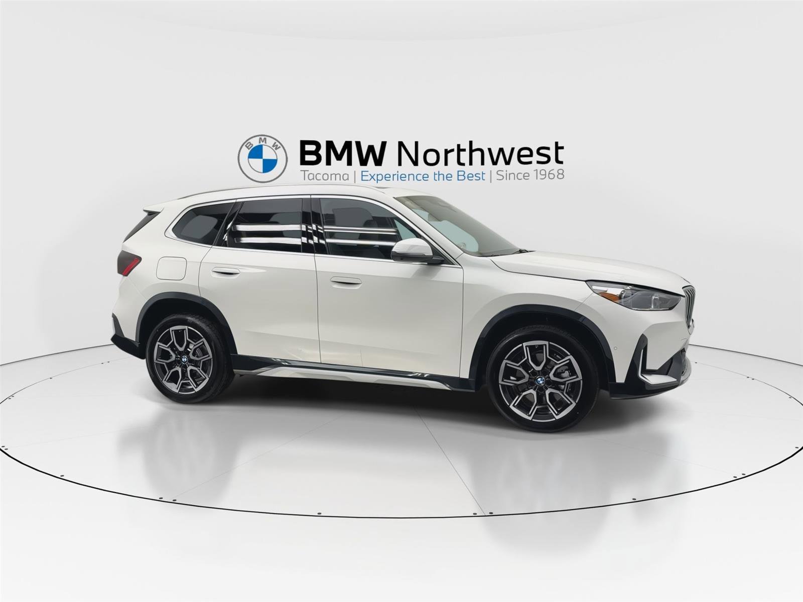 New 2026 BMW X1 xDrive28i w/ Technology Package AWD/4WD image 5
