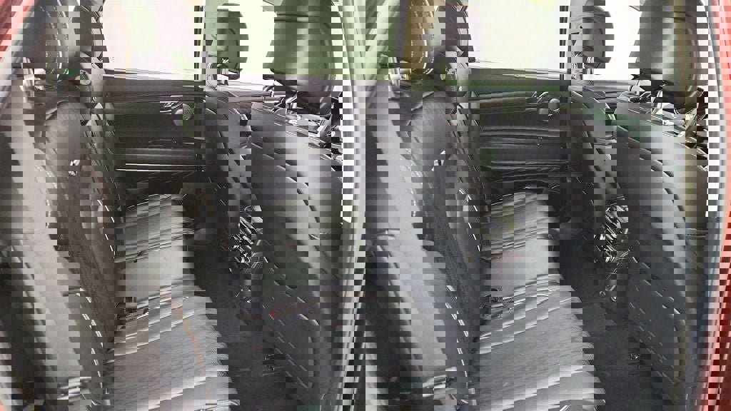 Used 2021 Genesis GV80 2.5T w/ Prestige Package 05 image 25