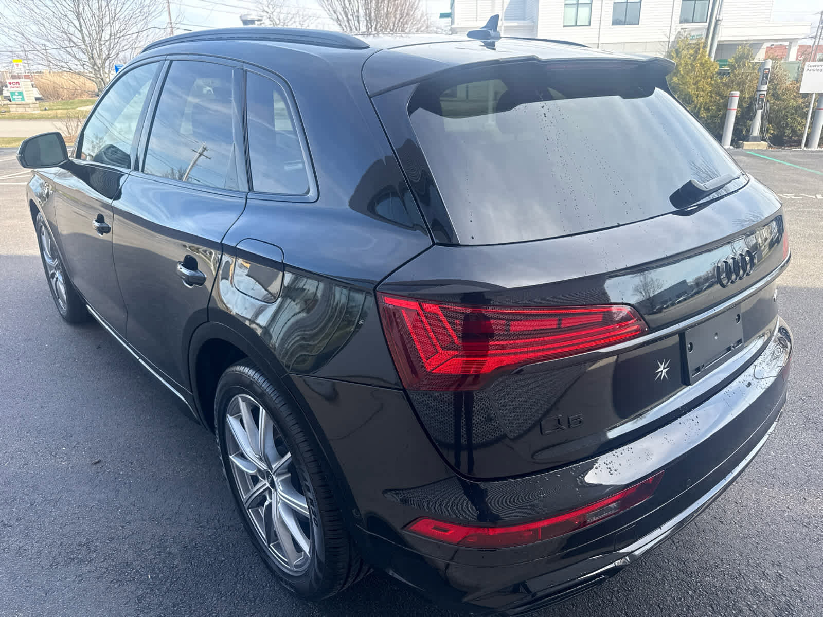 Certified 2024 Audi Q5 e Prestige w/ Prestige Package image 6