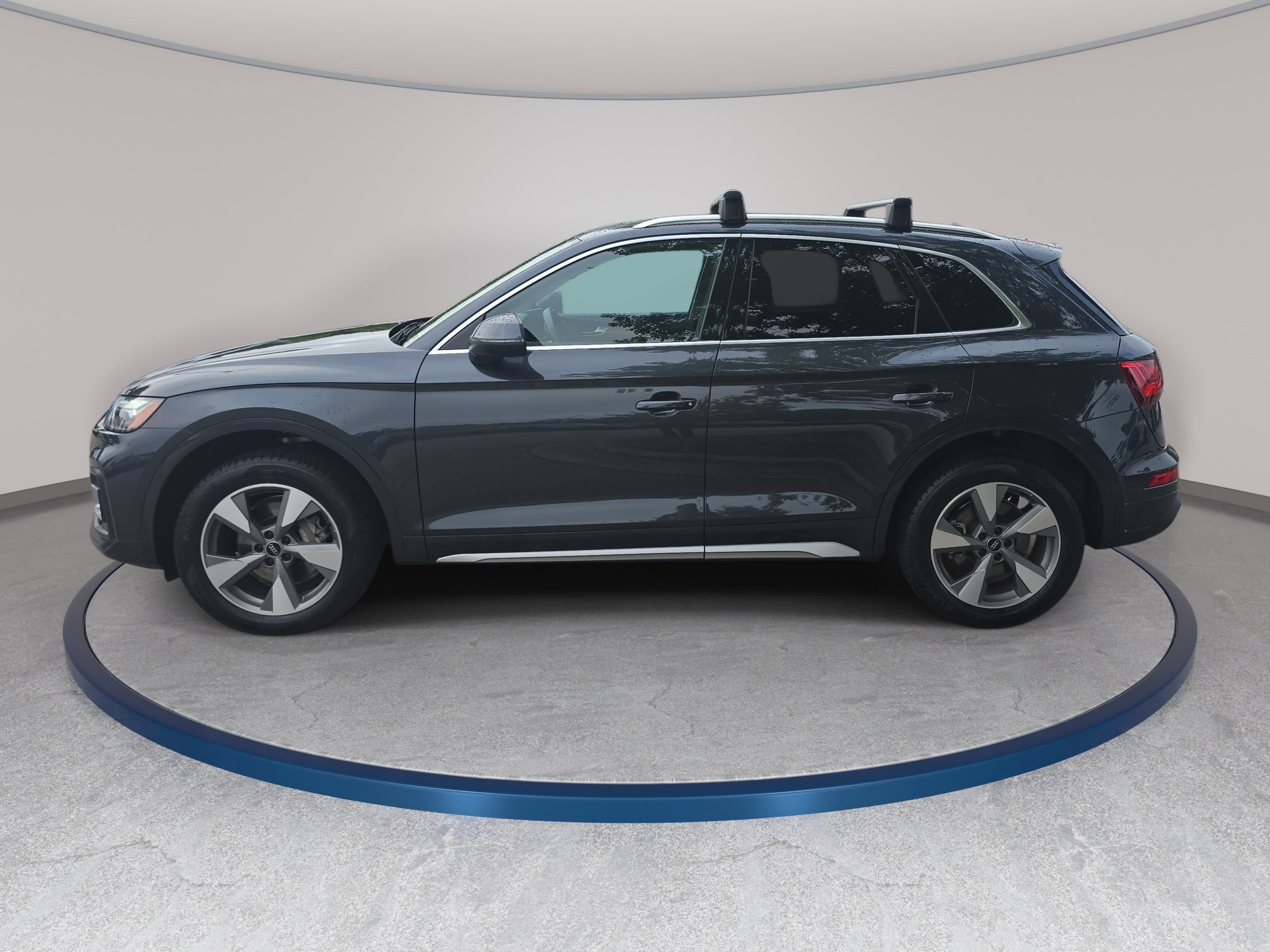 Used 2023 Audi Q5 2.0T Premium w/ Convenience Package AWD/4WD image 8