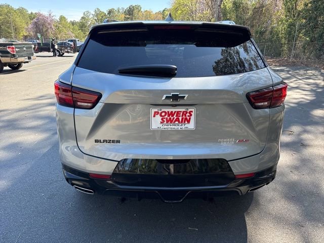 Certified 2023 Chevrolet Blazer RS w/ Enhanced Convenience Package image 4