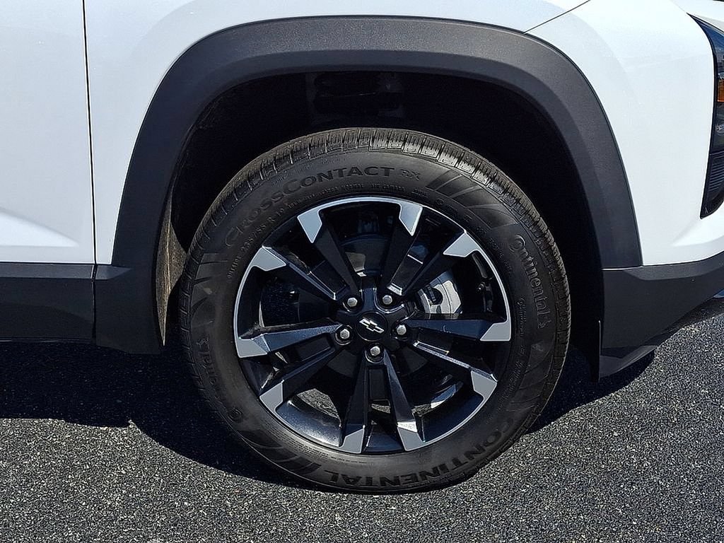 New 2027 Chevrolet Equinox RS w/ Convenience Package III FWD image 6