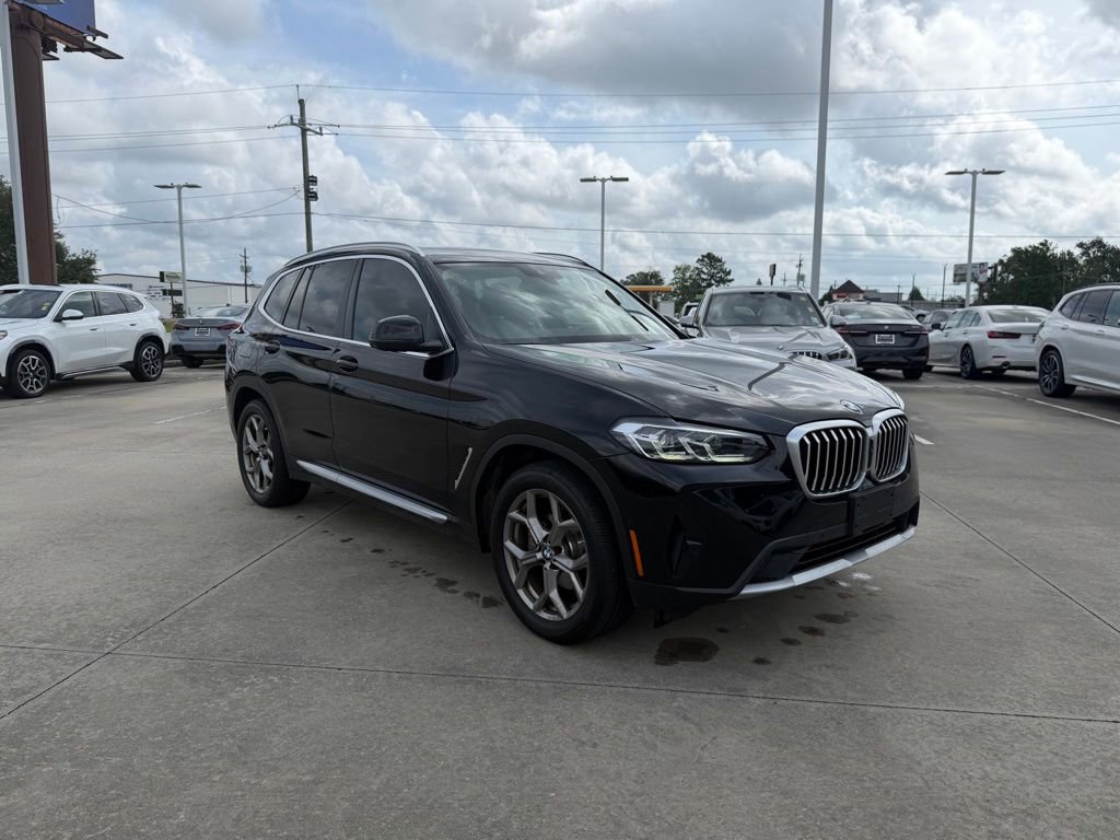 Certified 2023 BMW X3 sDrive30i w/ Premium Package RWD image 3