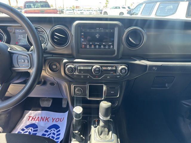 Certified 2022 Jeep Gladiator Sport AWD/4WD image 13