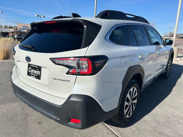 Used 2025 Subaru Outback Premium image 8