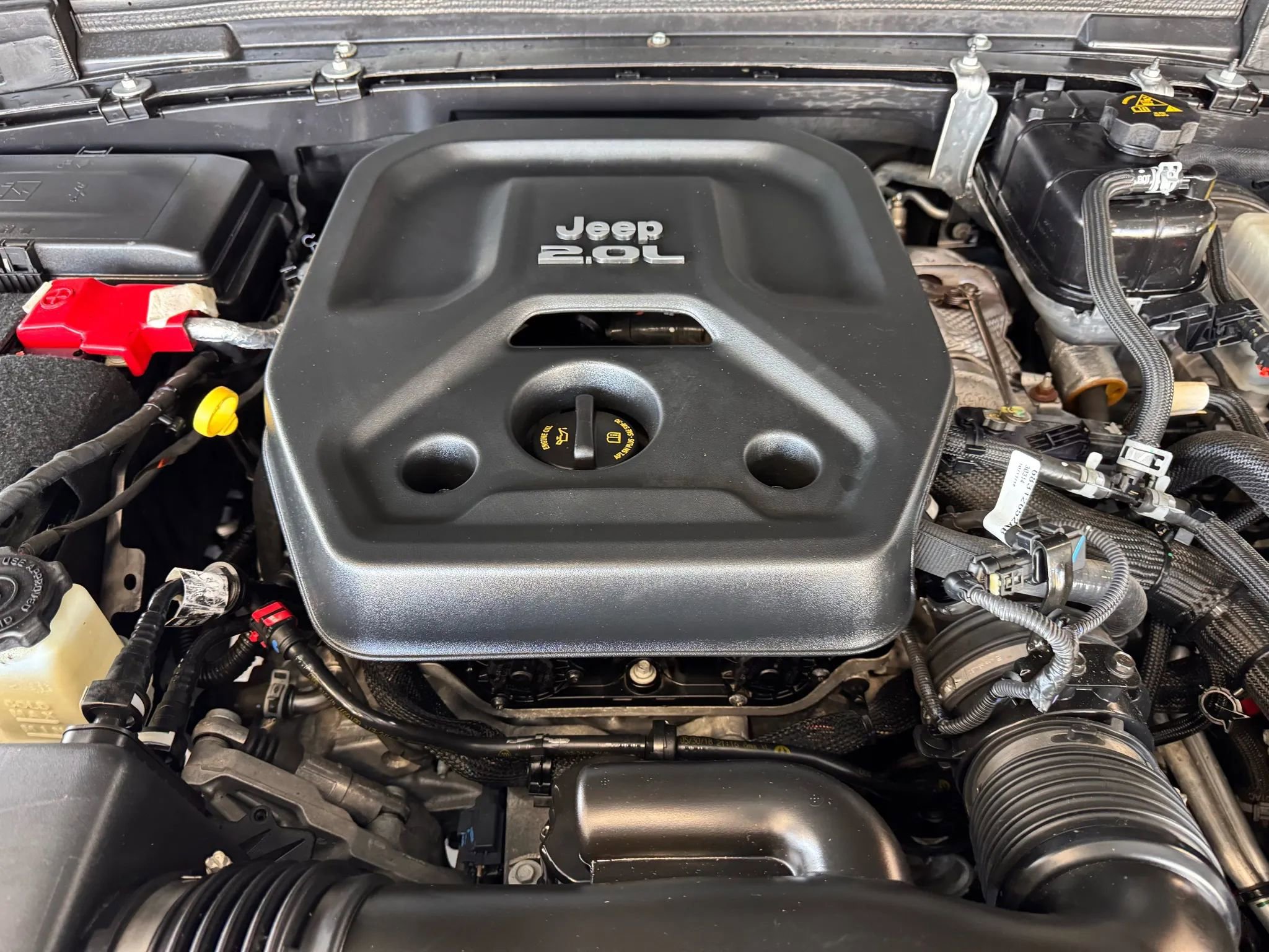 Used 2018 Jeep Wrangler Rubicon AWD/4WD image 42