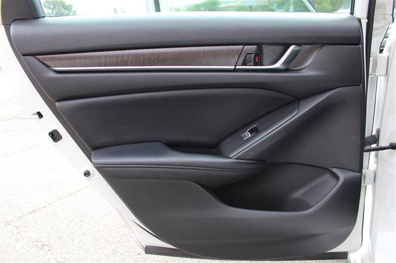 Used 2018 Honda Accord EX-L image 22