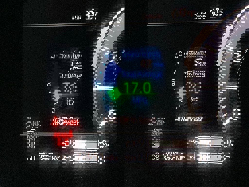 Used 2023 Toyota Sequoia Capstone AWD/4WD image 19