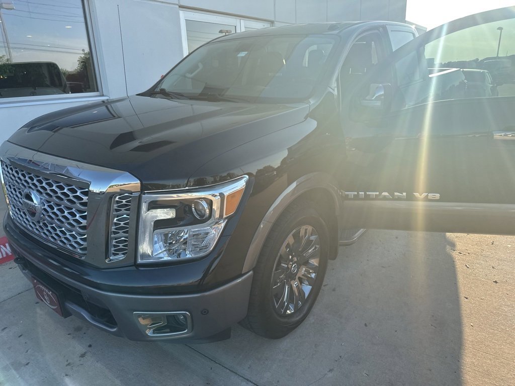 Used 2018 Nissan Titan Platinum Reserve w/ Platinum Utility Package