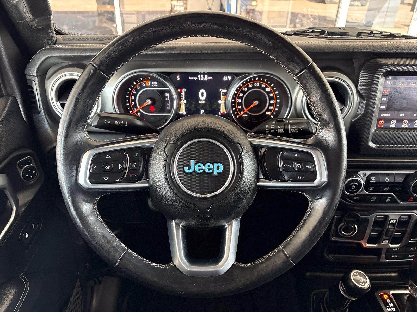 Used 2020 Jeep Wrangler Unlimited Sahara w/ Cold Weather Group AWD/4WD image 26
