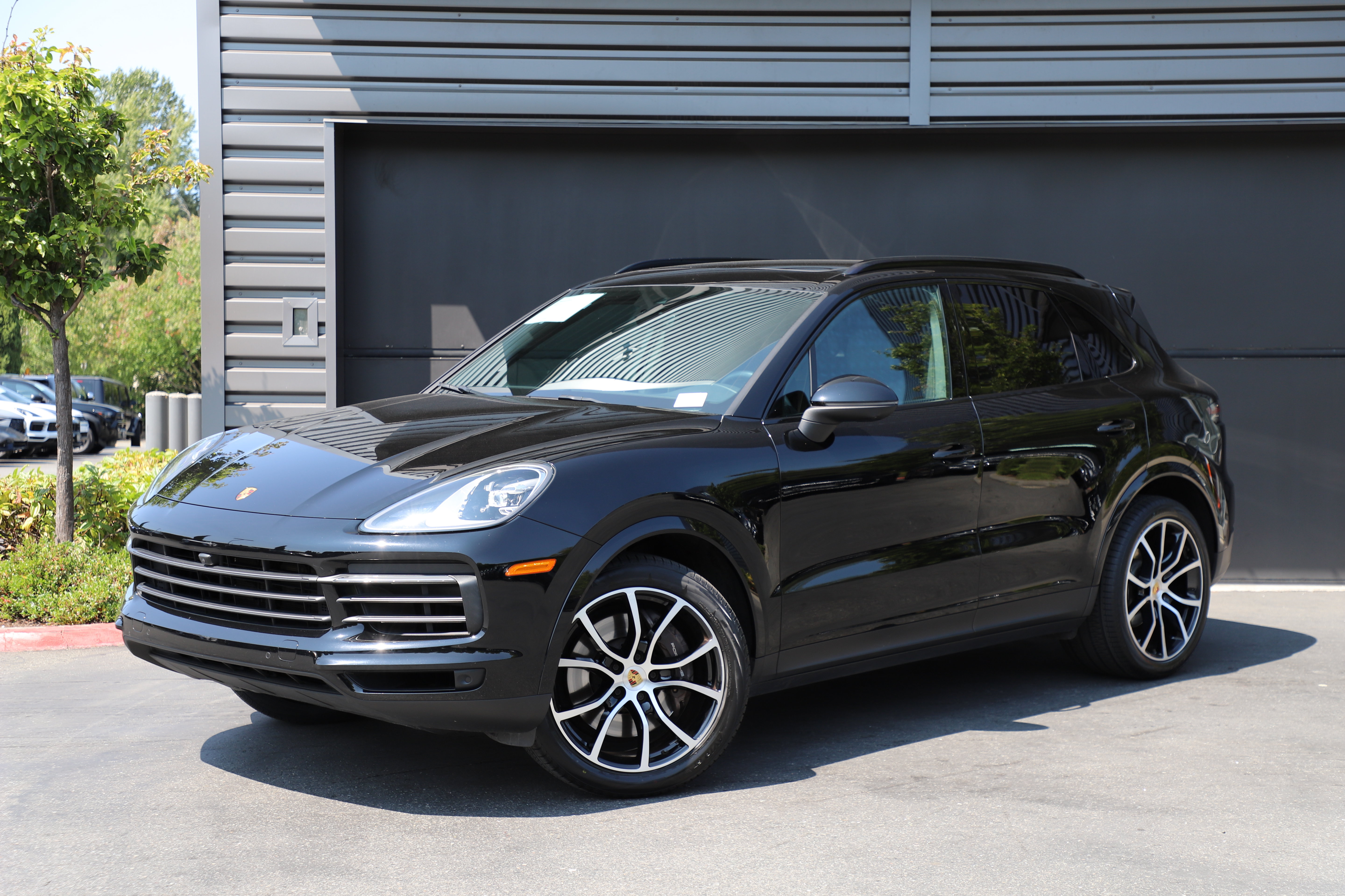 Used 2023 Porsche Cayenne Platinum Edition