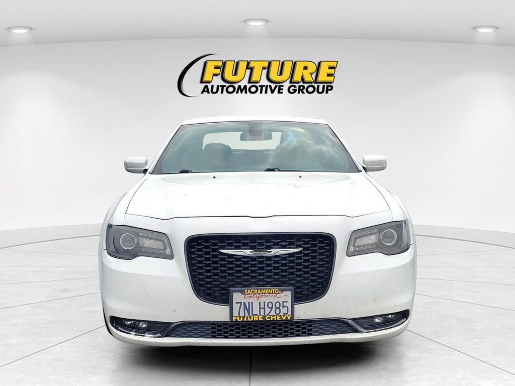 Used 2015 Chrysler 300 S RWD image 2