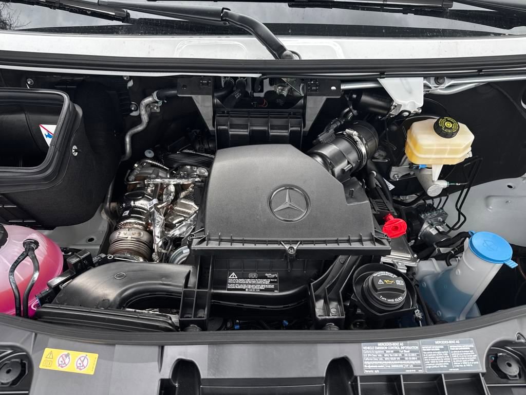 New 2025 Mercedes-Benz Sprinter 2500 image 23
