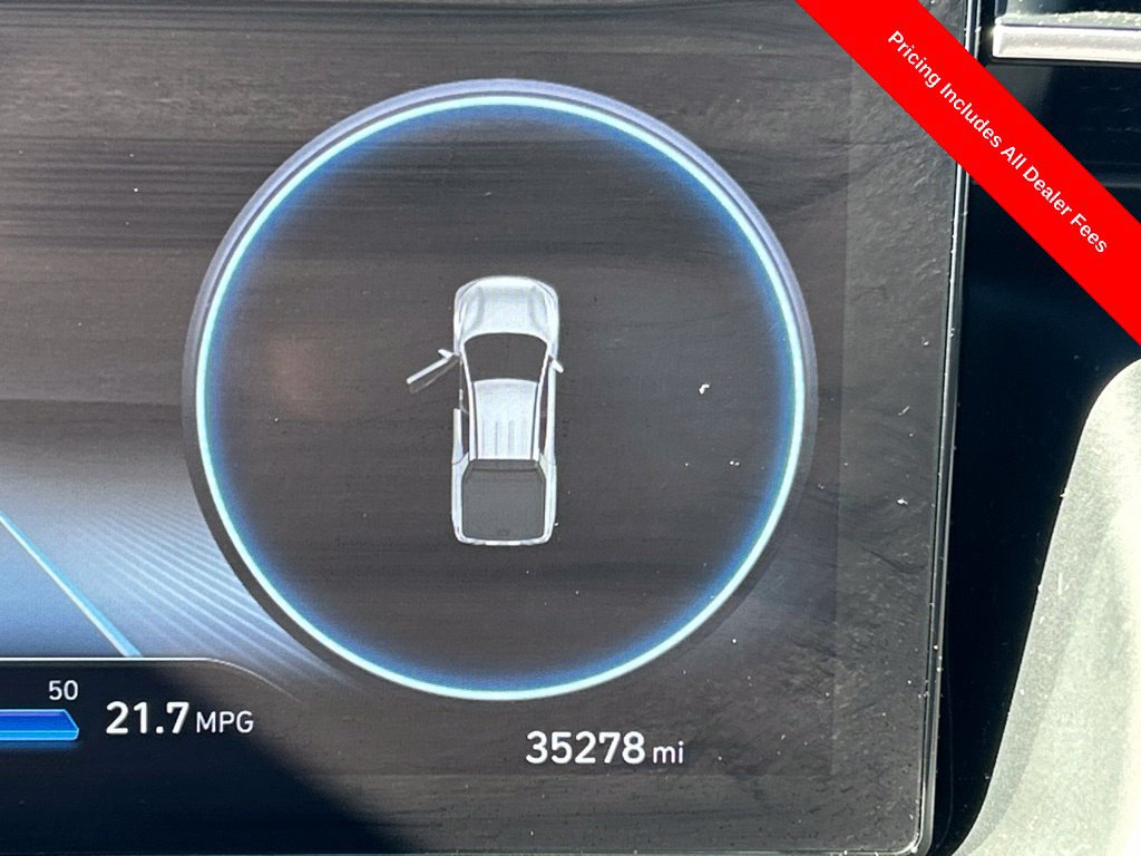Used 2022 Hyundai Santa Cruz Limited AWD/4WD image 11