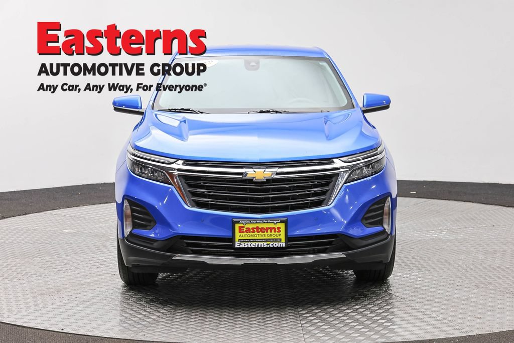 Used 2024 Chevrolet Equinox LT FWD image 2