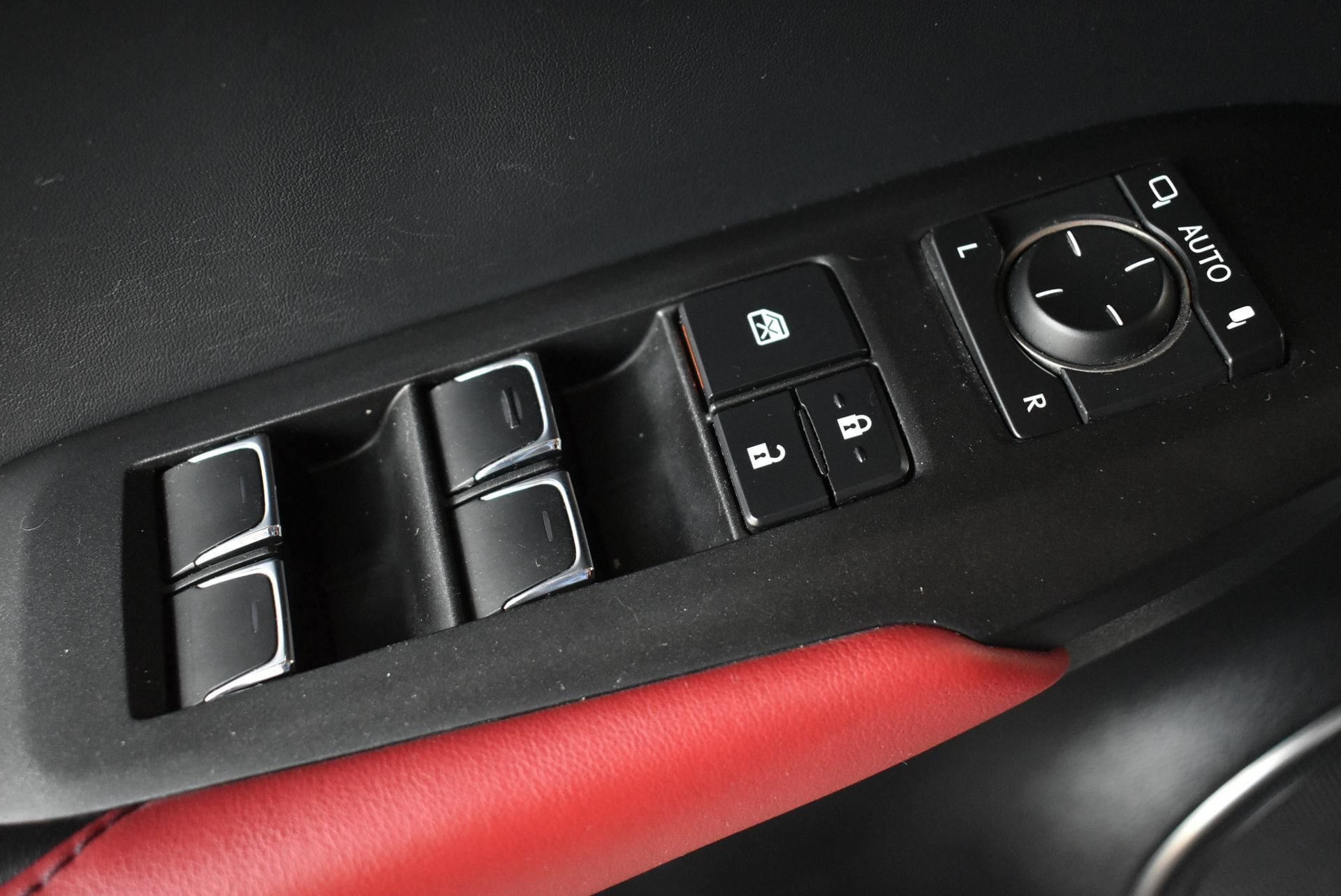 Used 2019 Lexus NX 300 F Sport w/ Accessory Package 2 FWD image 13