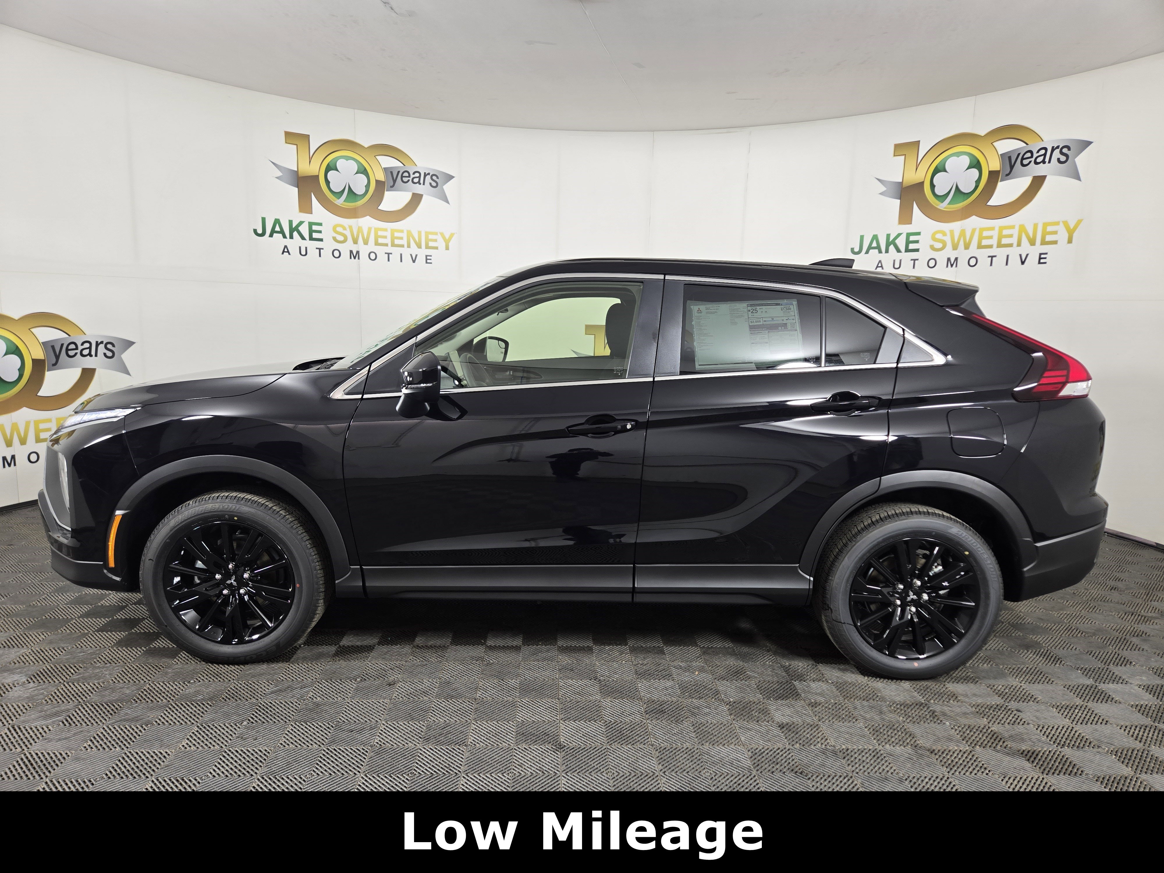 New 2026 Mitsubishi Eclipse Cross LE image 4