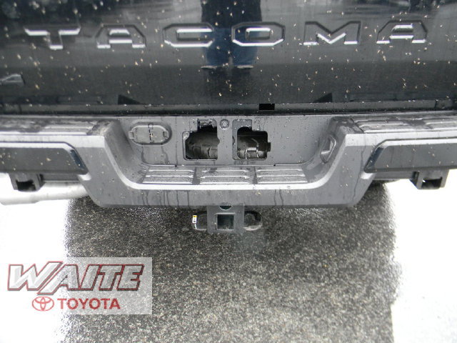 New 2026 Toyota Tacoma TRD Off-Road AWD/4WD image 5