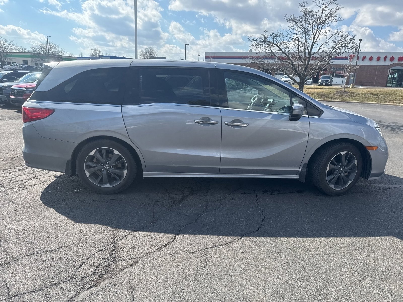 Used 2022 Honda Odyssey Elite image 9