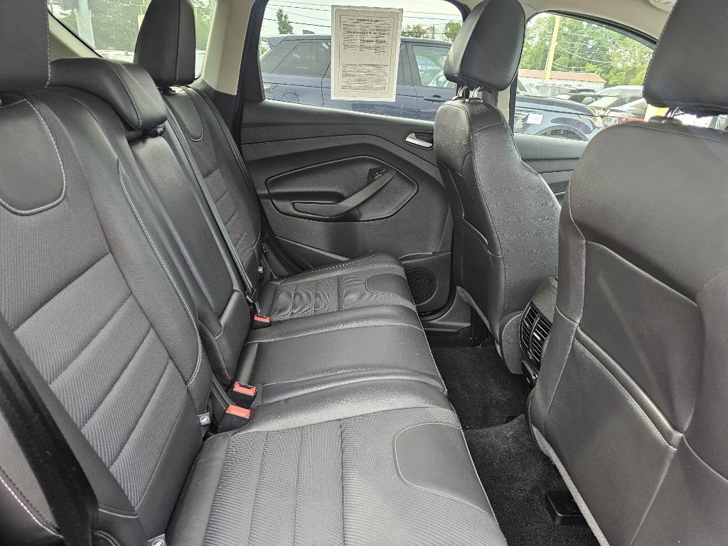 Used 2016 Ford Escape SE w/ SE Chrome Package AWD/4WD image 35