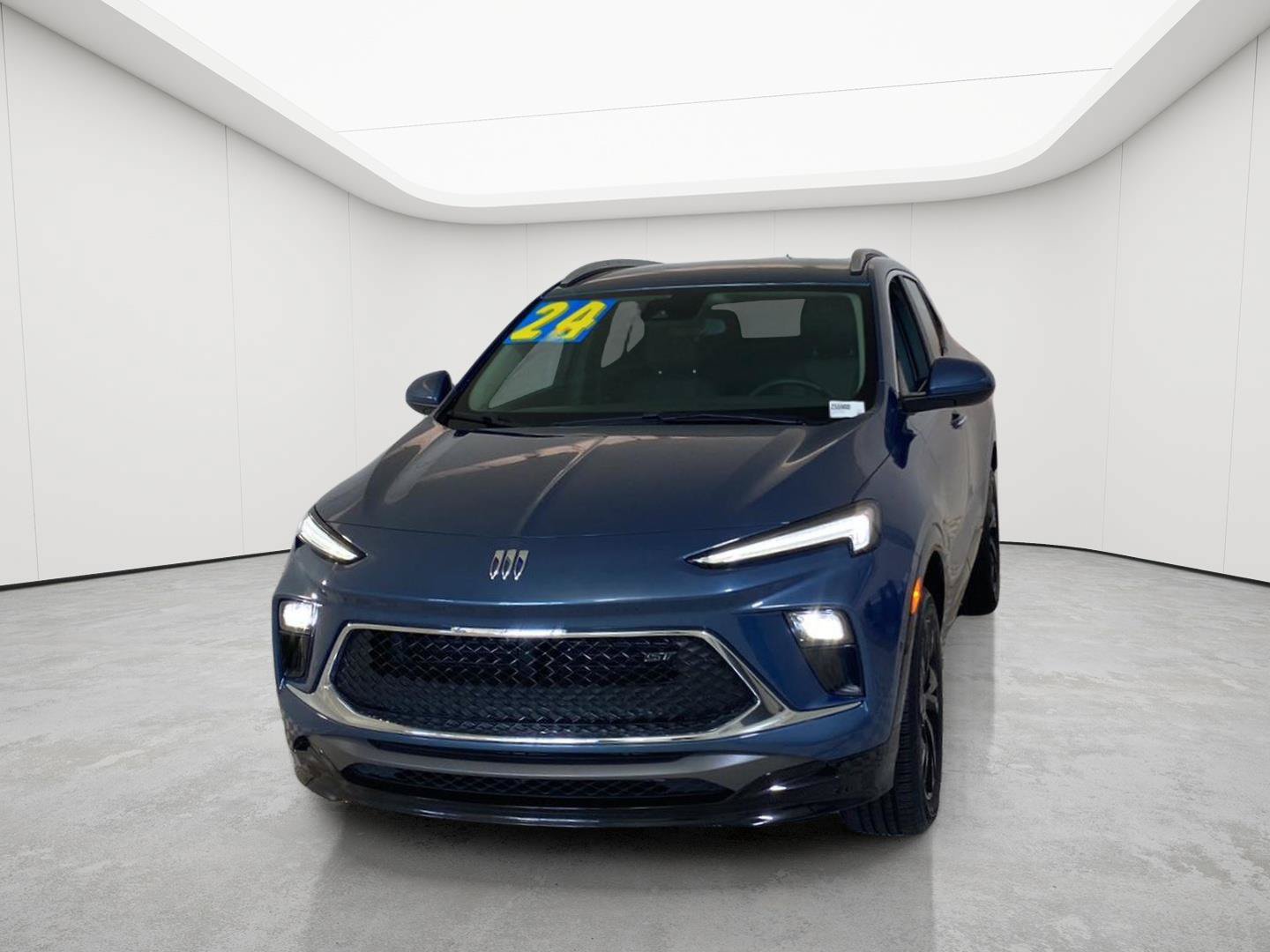 Certified 2024 Buick Encore GX Sport Touring AWD/4WD image 4