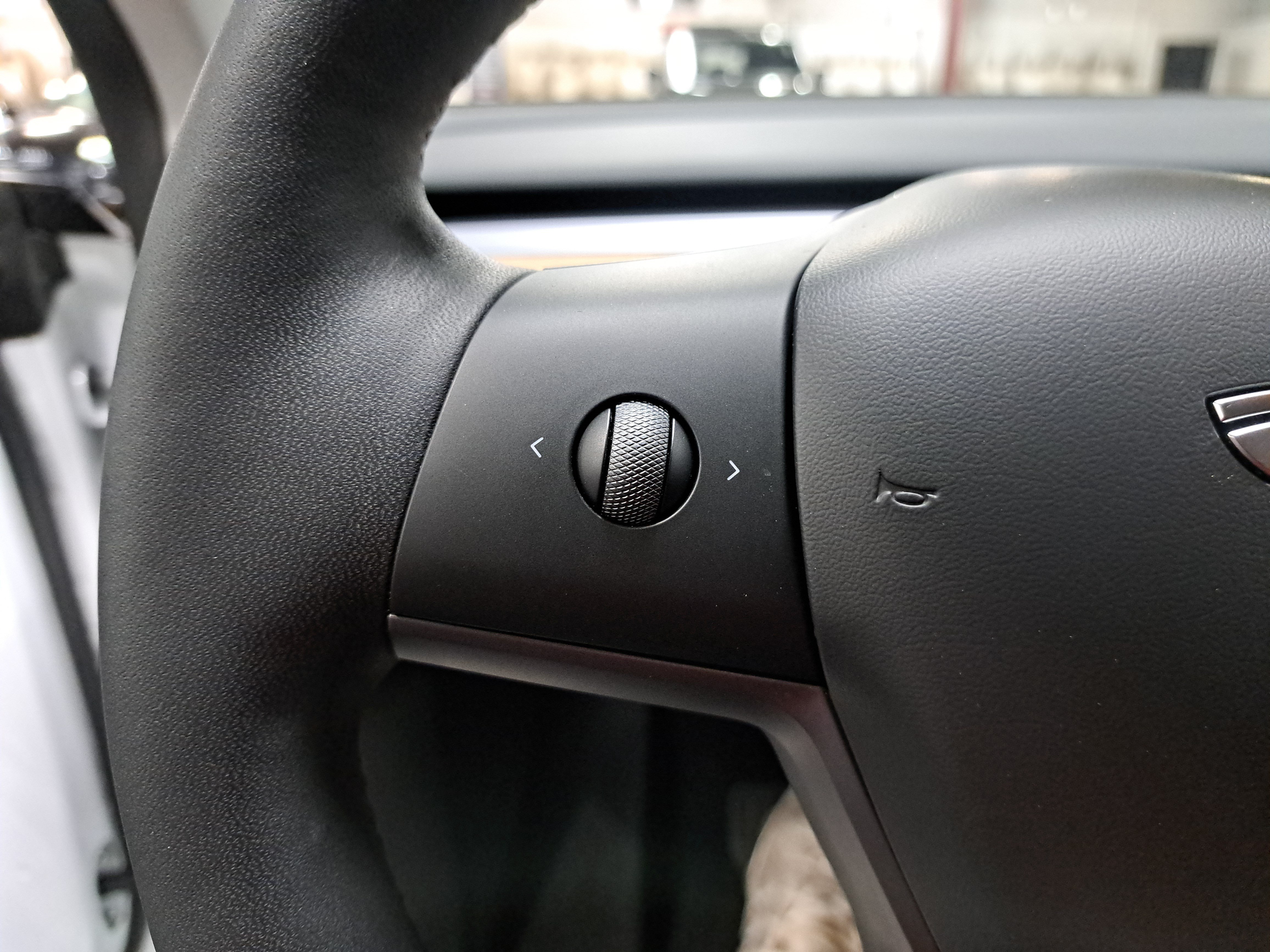 Used 2023 Tesla Model Y Long Range AWD/4WD image 17