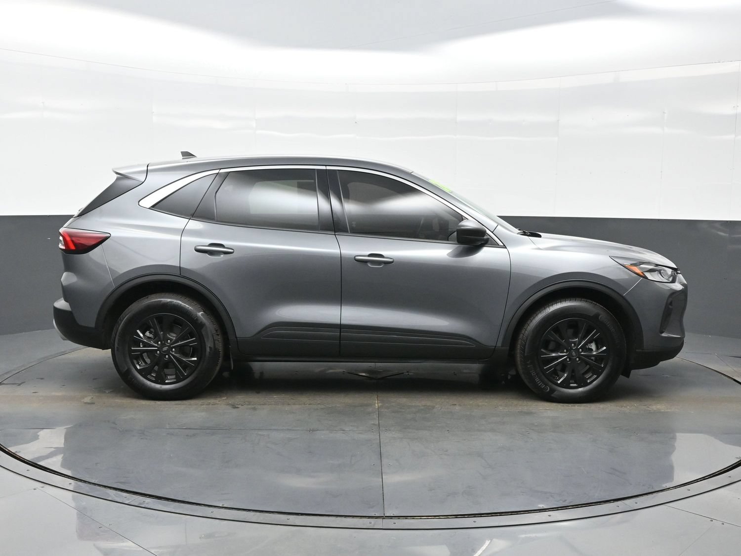 Used 2024 Ford Escape Active AWD/4WD image 10