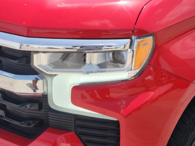 Used 2022 Chevrolet Silverado 1500 LT w/ Protection Package RWD image 9