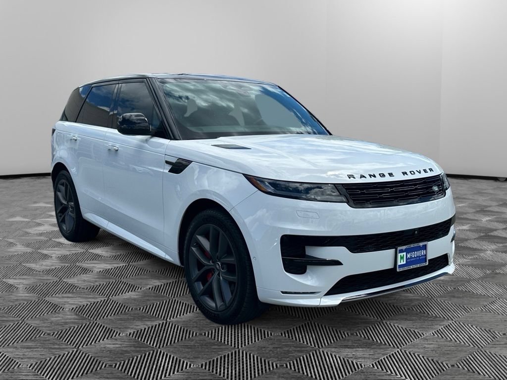 Used 2024 Land Rover Range Rover Sport Dynamic SE AWD/4WD image 3