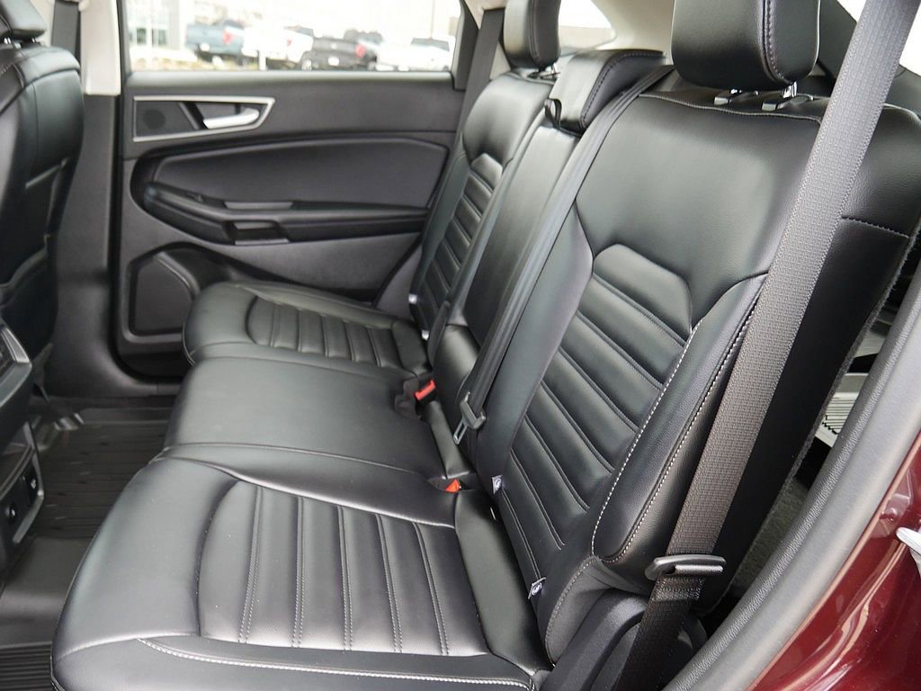Used 2024 Ford Edge SEL w/ Convenience Package AWD/4WD image 17