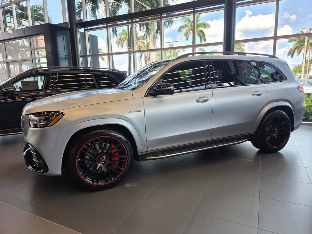 New 2026 Mercedes-Benz GLS 63 AMG 4MATIC image 3