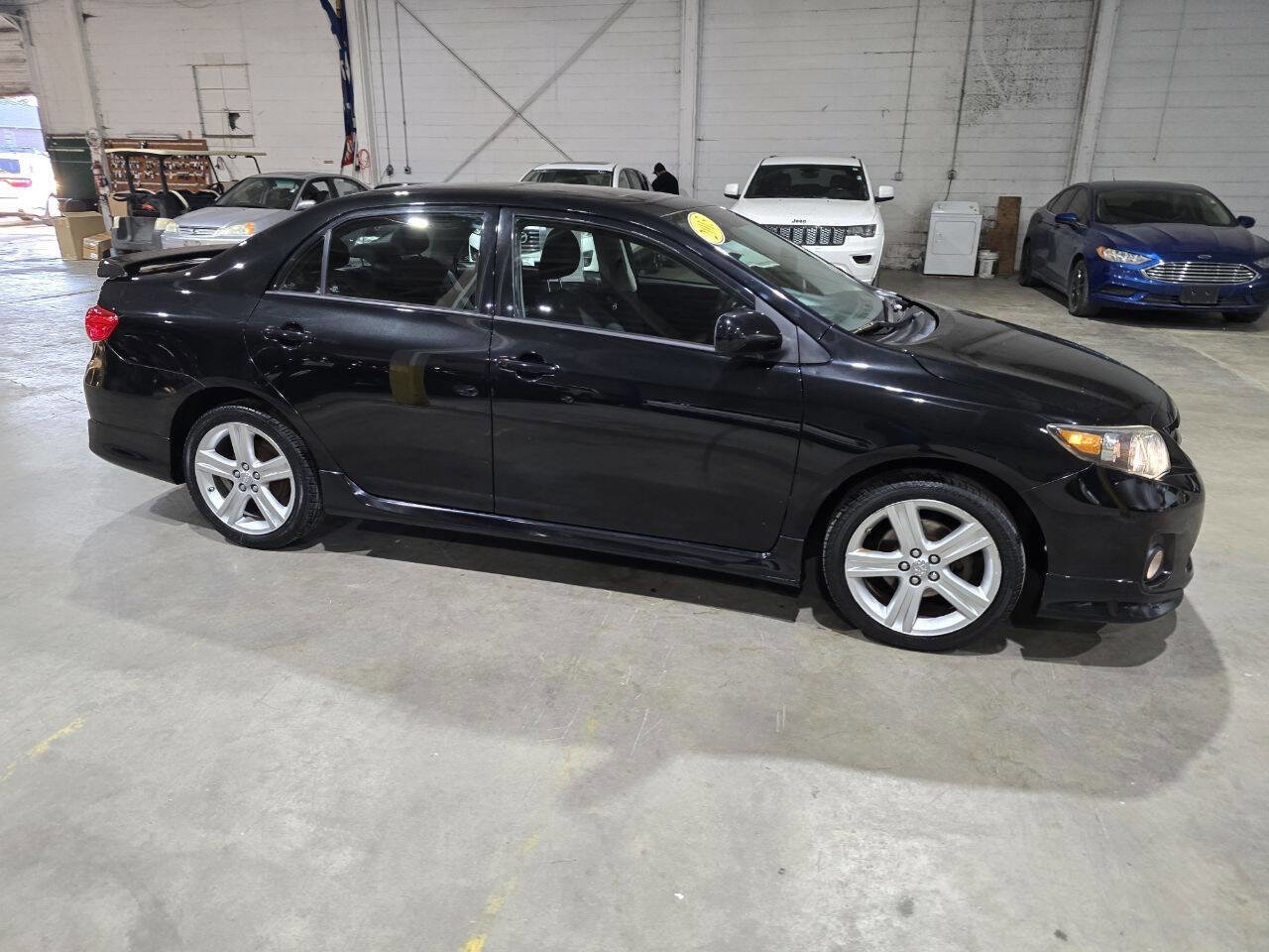 Used 2013 Toyota Corolla S w/ Premium Pkg image 16