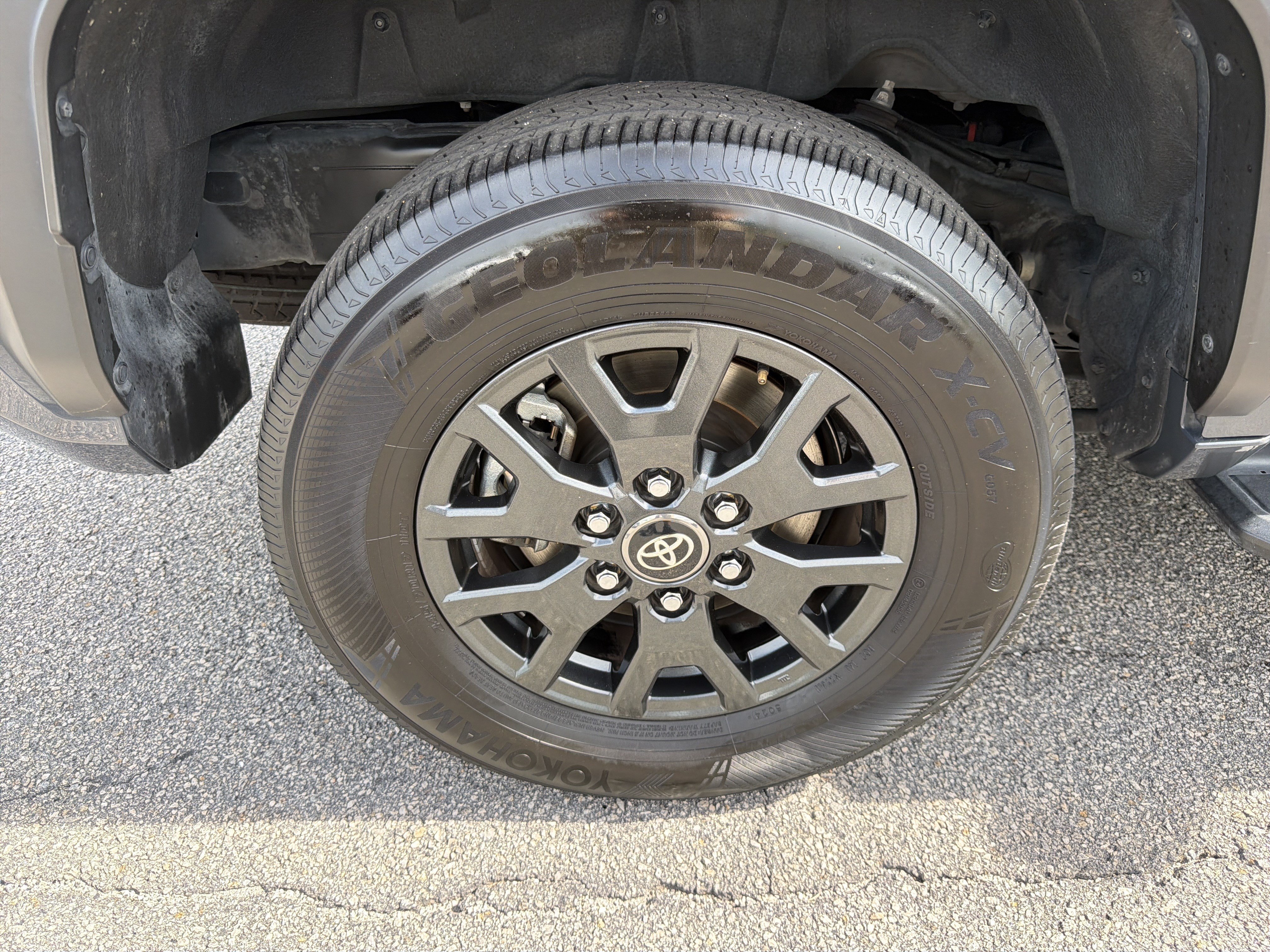 Certified 2025 Toyota 4Runner SR5 RWD image 27