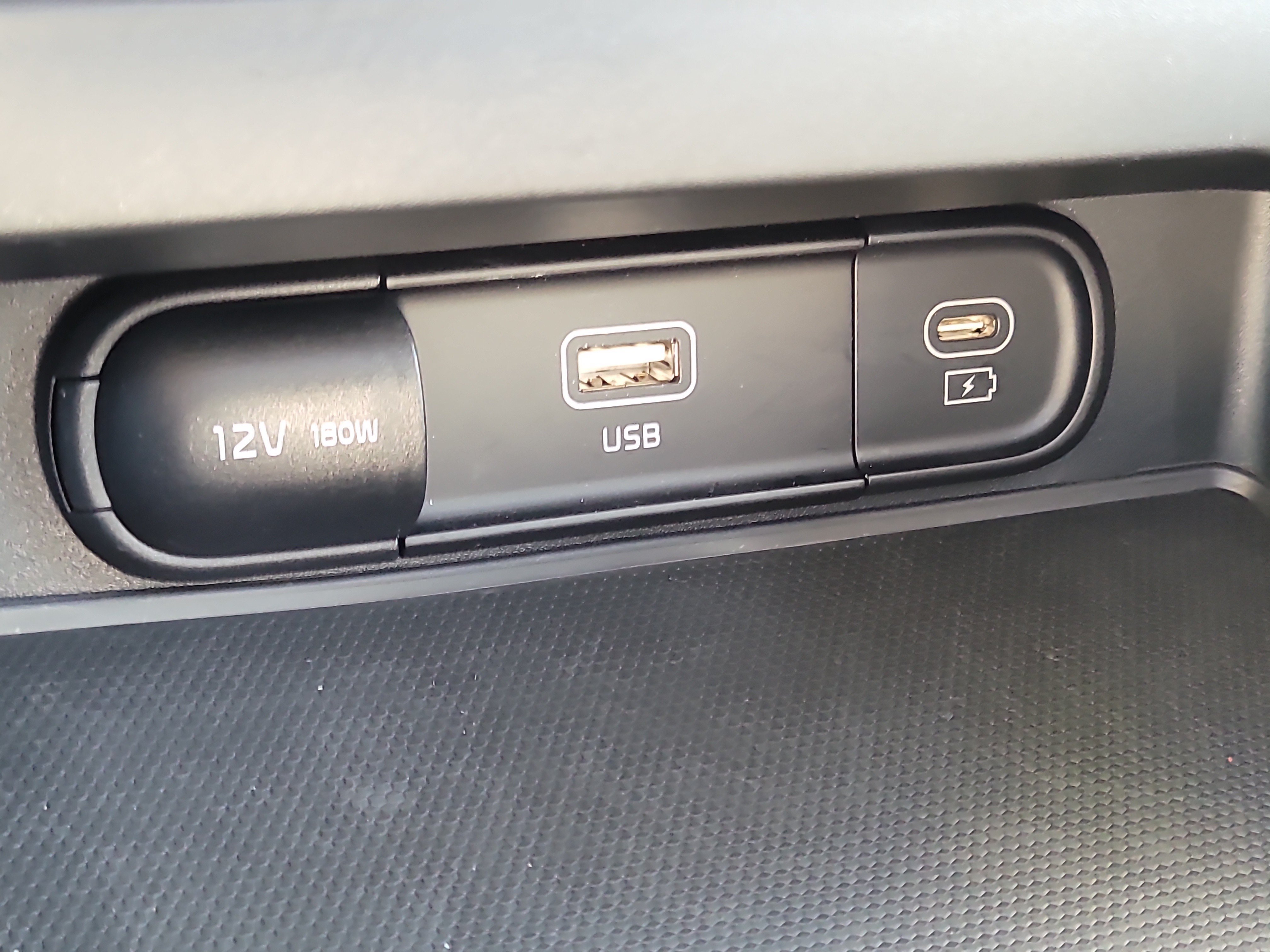 Used 2023 Kia Soul GT-Line w/ GT-Line Technology Package FWD image 29