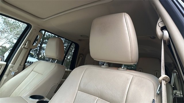 Used 2017 Ford Expedition Limited image 31