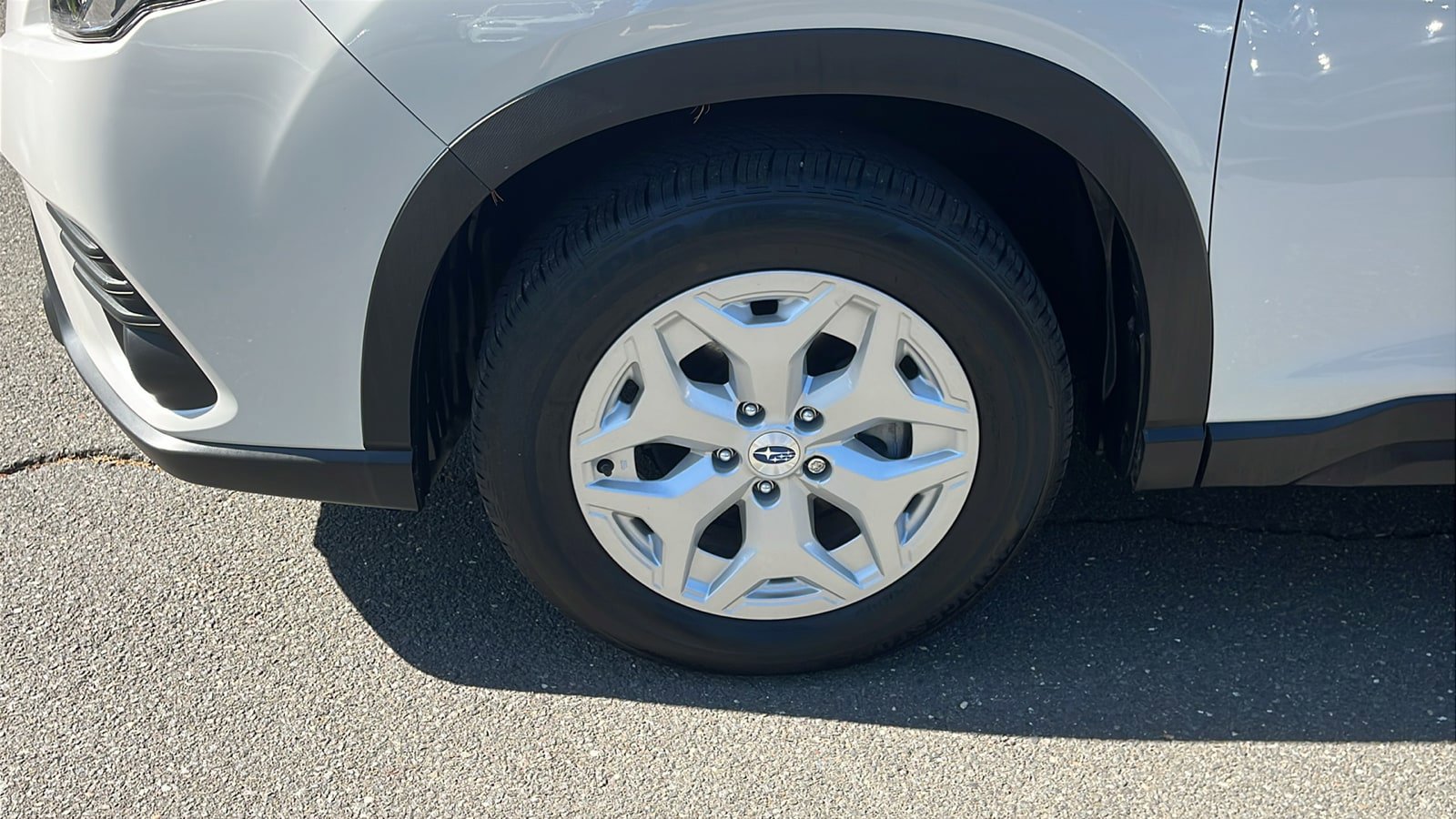 Certified 2023 Subaru Forester AWD/4WD image 9