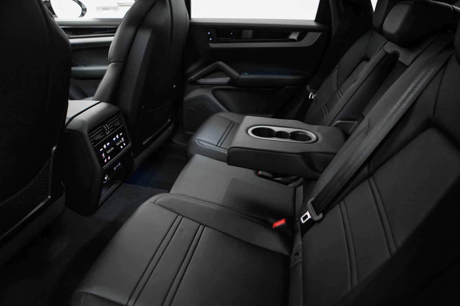 New 2026 Porsche Cayenne S AWD/4WD image 37