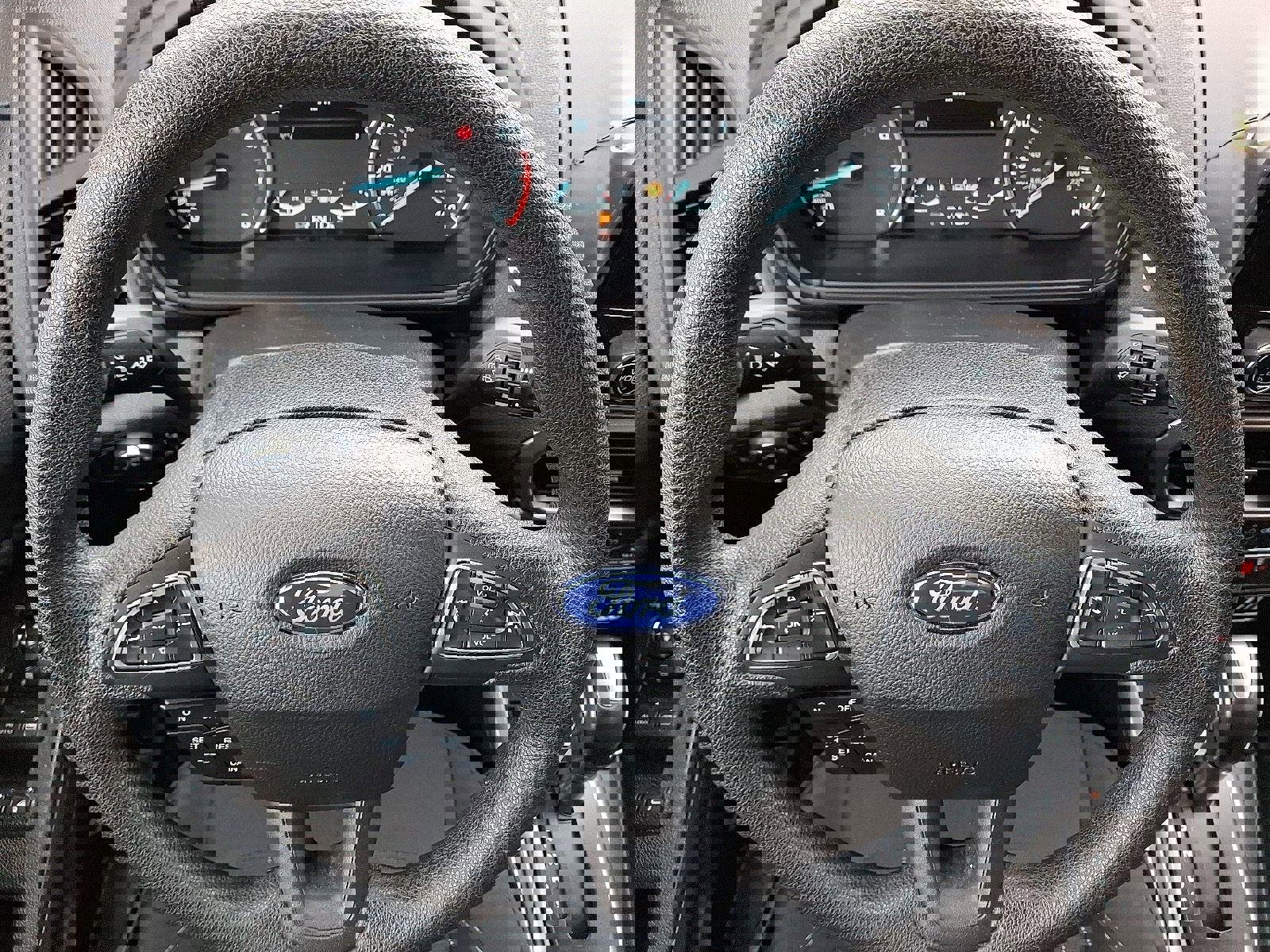 Used 2022 Ford EcoSport SE w/ SE Convenience Package image 21