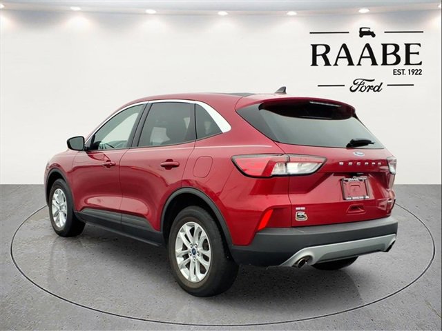 Used 2022 Ford Escape SE image 7