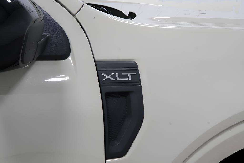 Used 2025 Ford Maverick XLT w/ XLT Luxury Package image 32