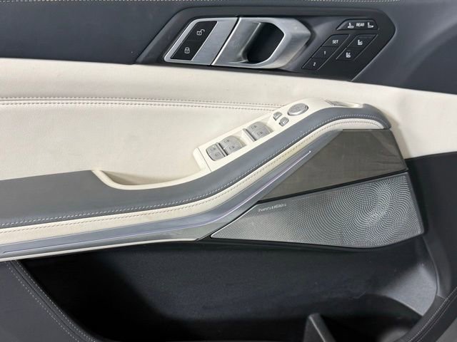 Used 2024 BMW ALPINA XB7 image 12