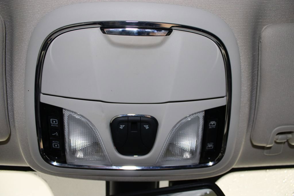 Used 2017 Jeep Cherokee Trailhawk w/ Comfort/Convenience Group image 51