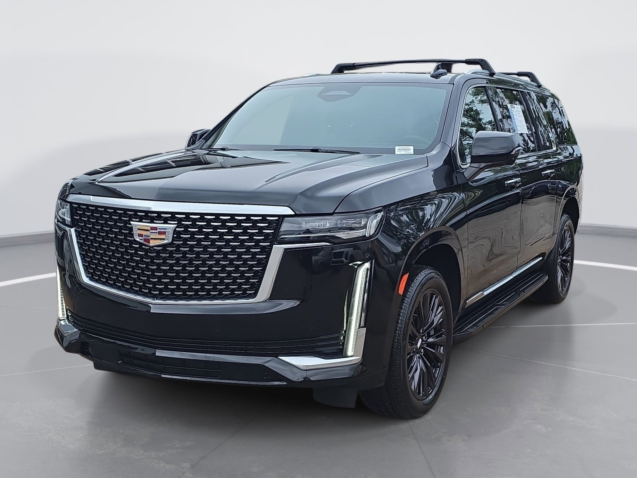 Certified 2023 Cadillac Escalade ESV Premium Luxury w/ LPO, Floor Liner Package AWD/4WD image 7